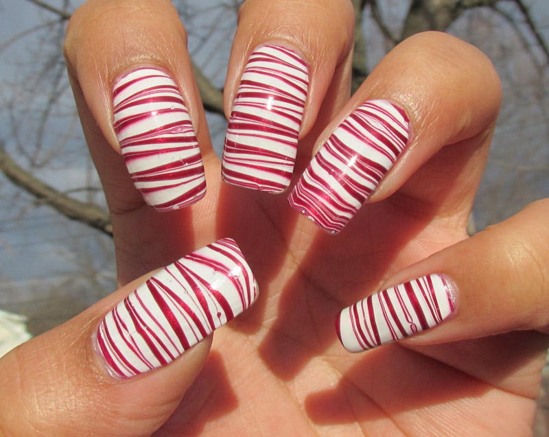 Candy Cane Theme Water Marble Nails