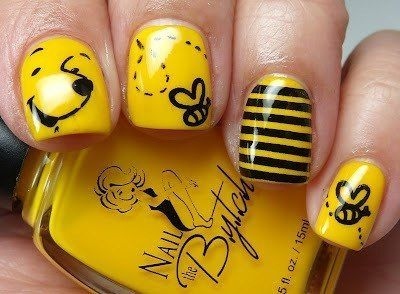 Cute Winnie the Pooh with Honey and Bees nails