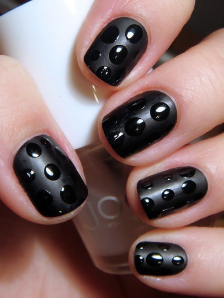 Black Textured Polka Dots