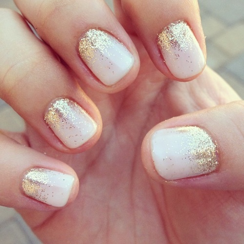 Golden Glitter on White Shade Nails